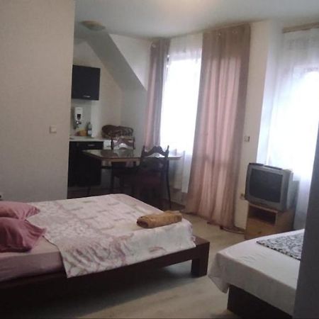 Apartment Ivaylo ヴァルナ エクステリア 写真