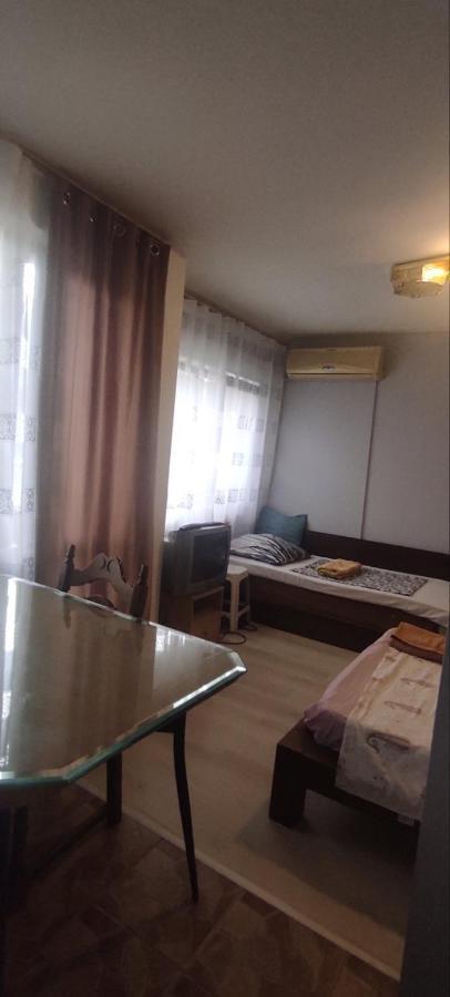 Apartment Ivaylo ヴァルナ エクステリア 写真