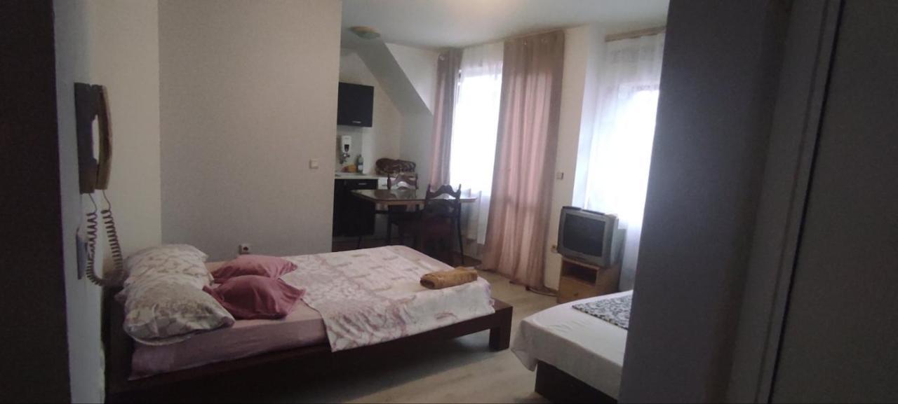 Apartment Ivaylo ヴァルナ エクステリア 写真